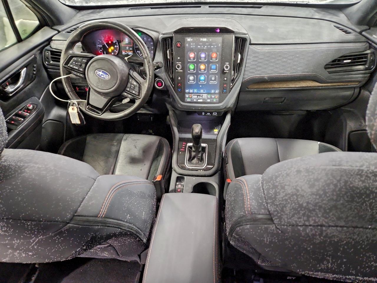 2025 SUBARU FORESTER TOURING photo 8