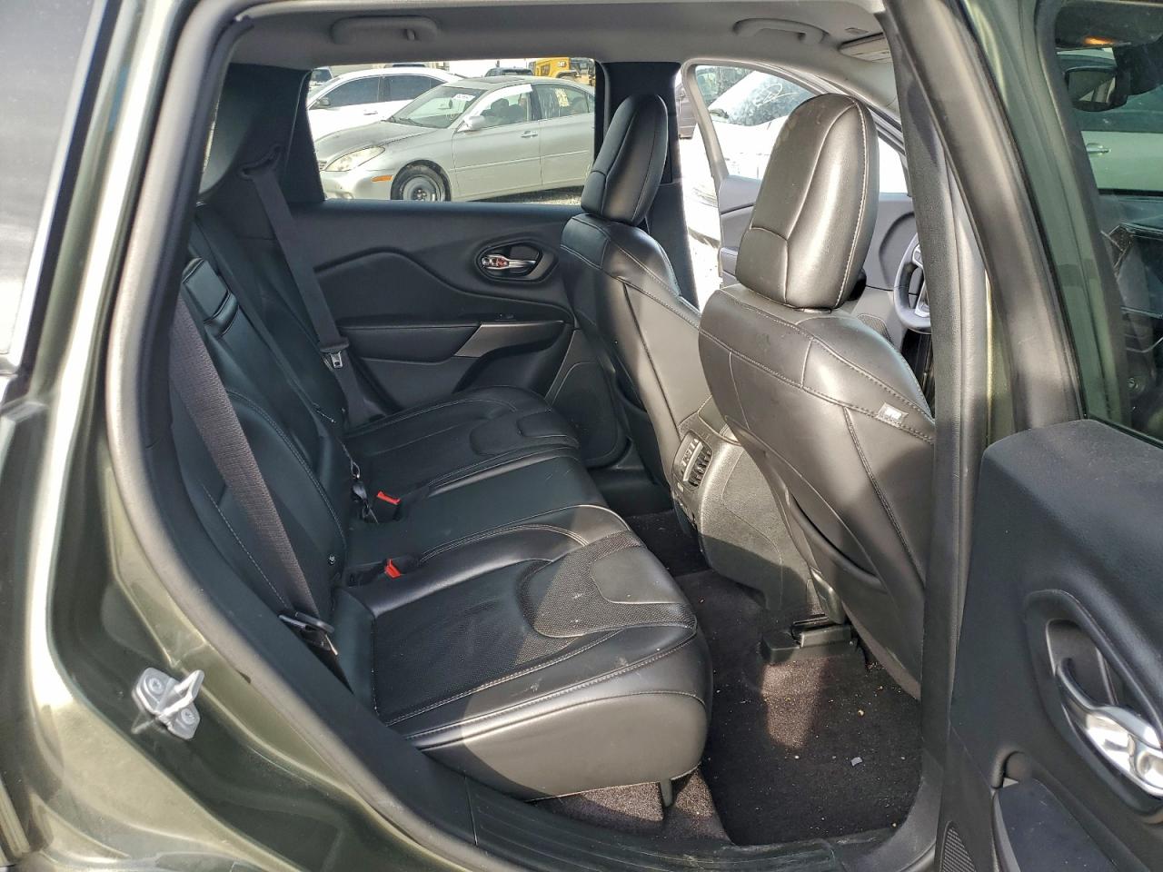 2019 JEEP CHEROKEE LIMITED photo 11