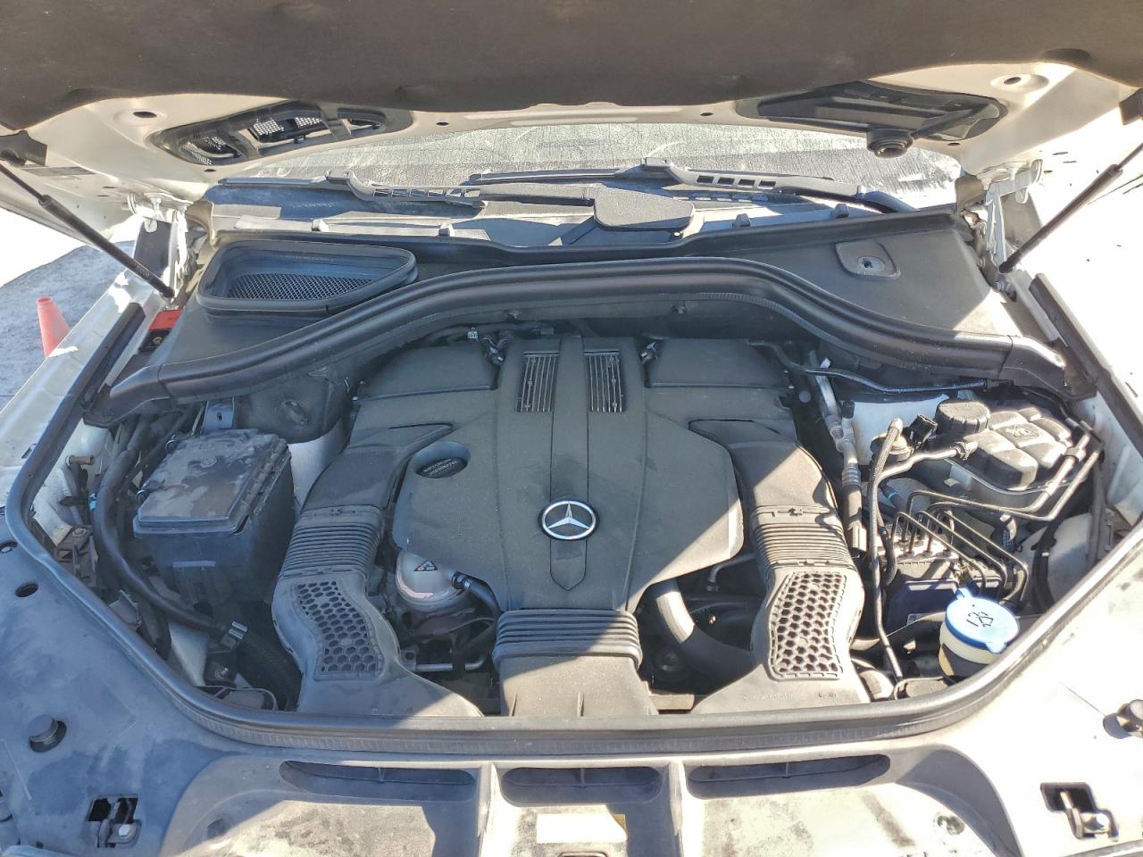 2015 MERCEDES-BENZ GL 450 4MATIC photo 12