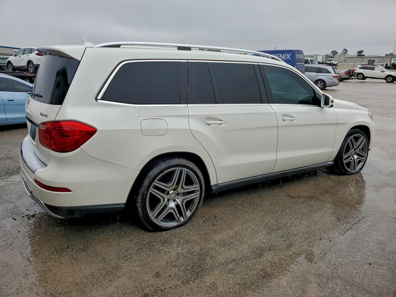 2015 MERCEDES-BENZ GL 450 4MATIC photo 3