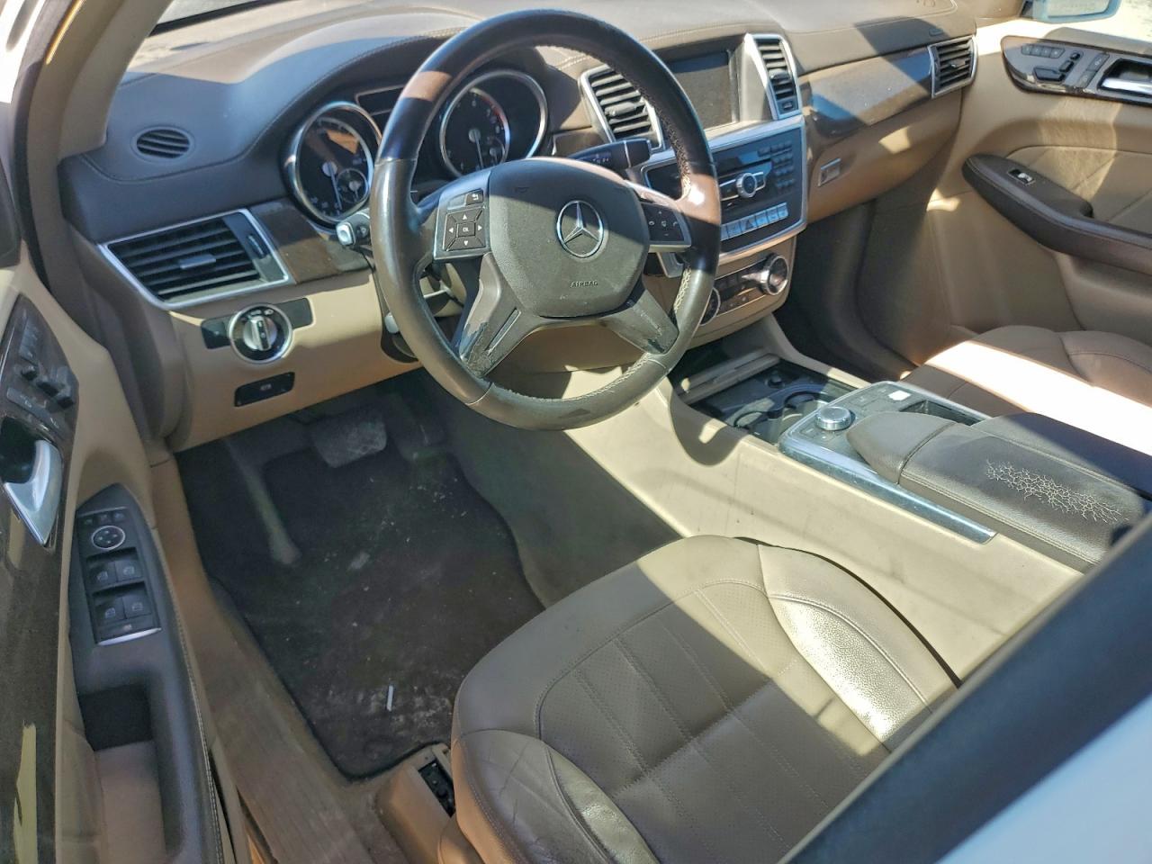 2015 MERCEDES-BENZ GL 450 4MATIC photo 8