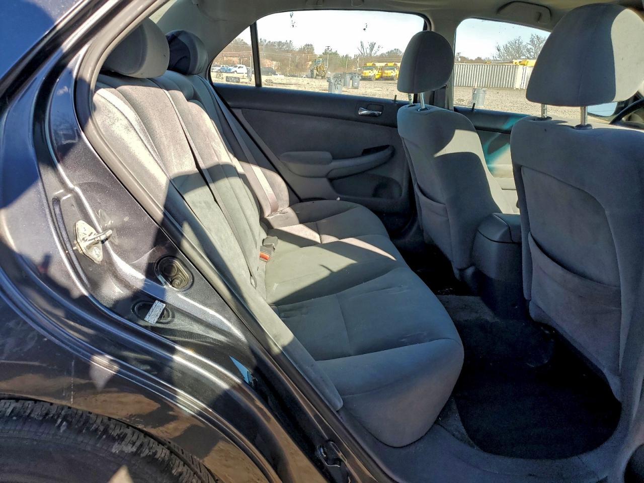 2006 HONDA ACCORD LX photo 10