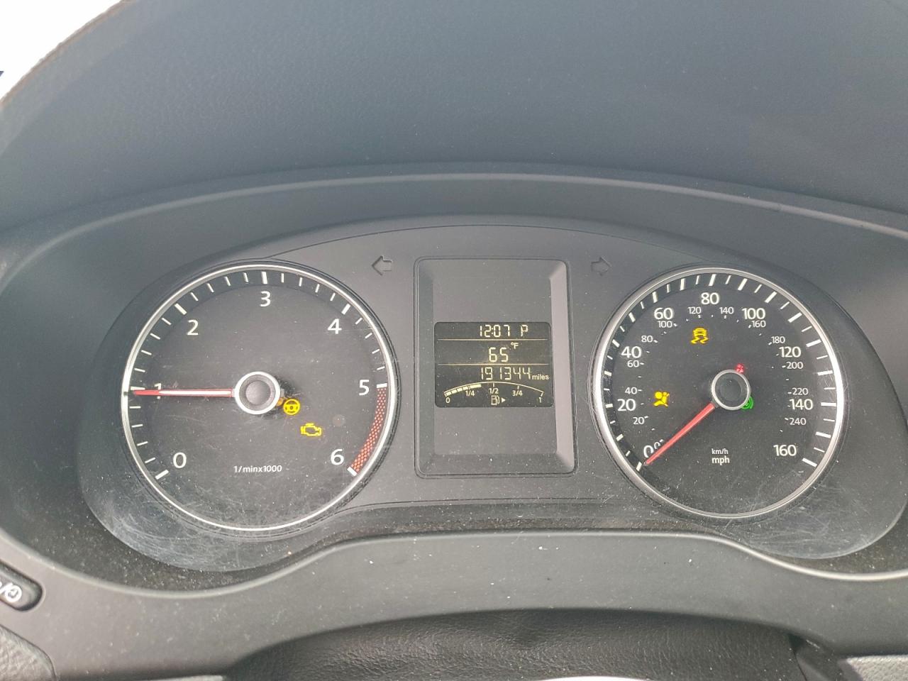2013 VOLKSWAGEN JETTA TDI photo 9