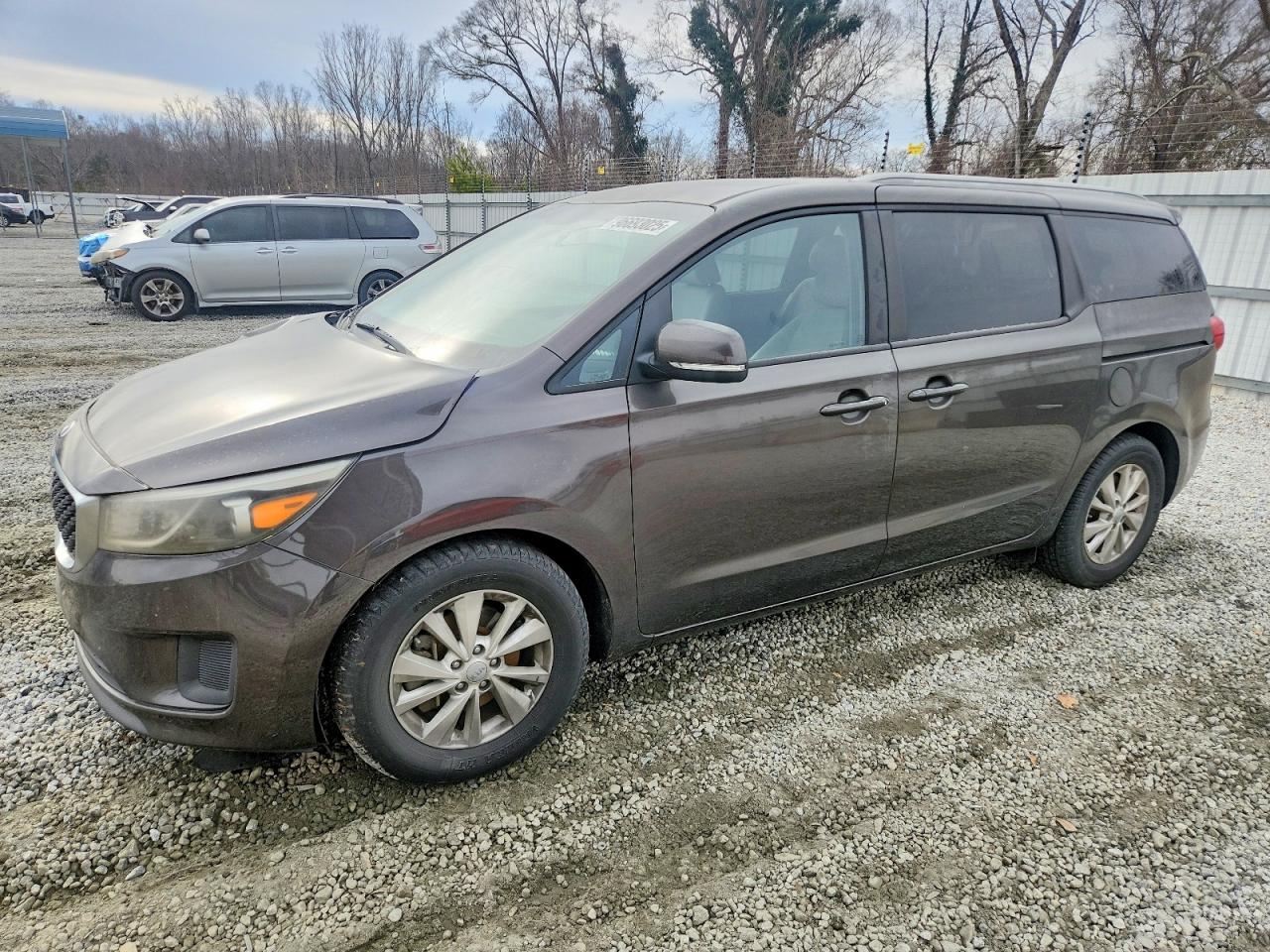 2016 KIA SEDONA