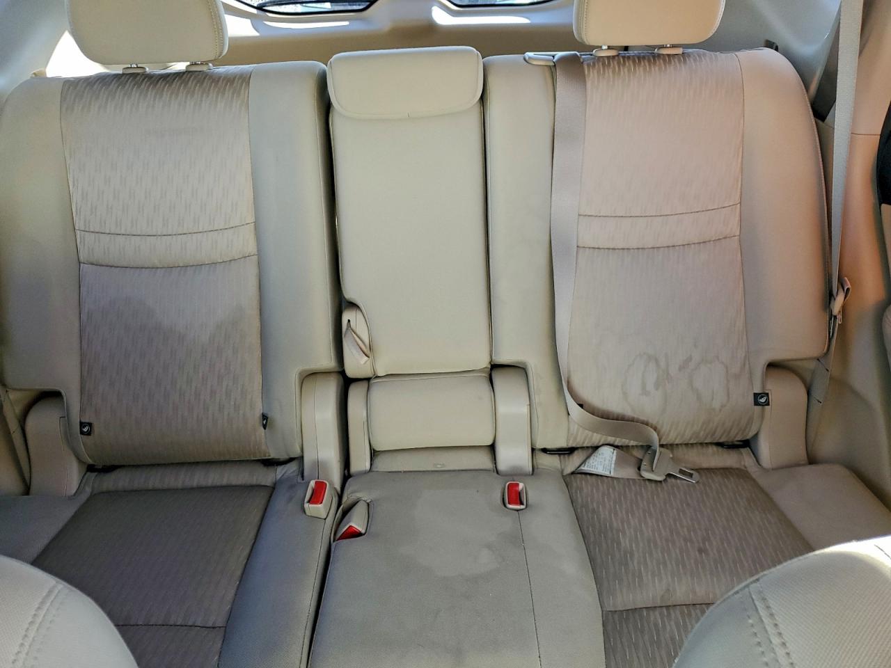 2019 NISSAN ROGUE S photo 19