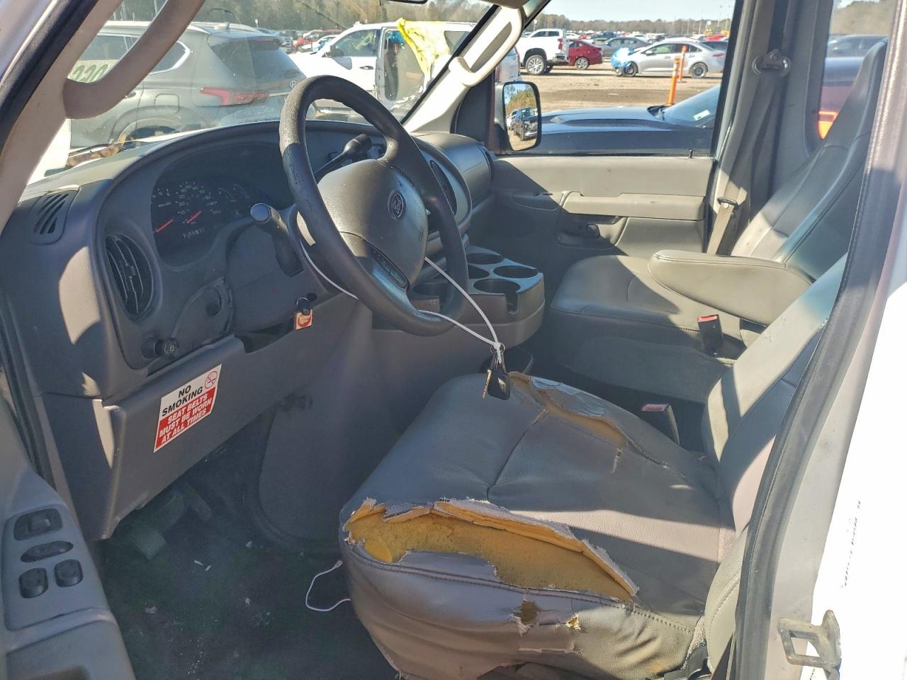2008 FORD ECONOLINE E250 VAN photo 7