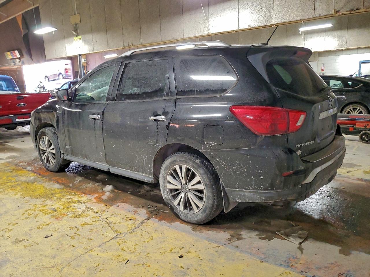 2017 NISSAN PATHFINDER S photo 2