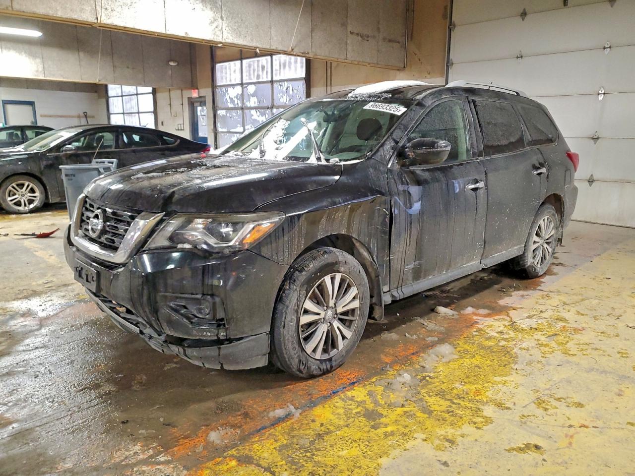 2017 NISSAN PATHFINDER