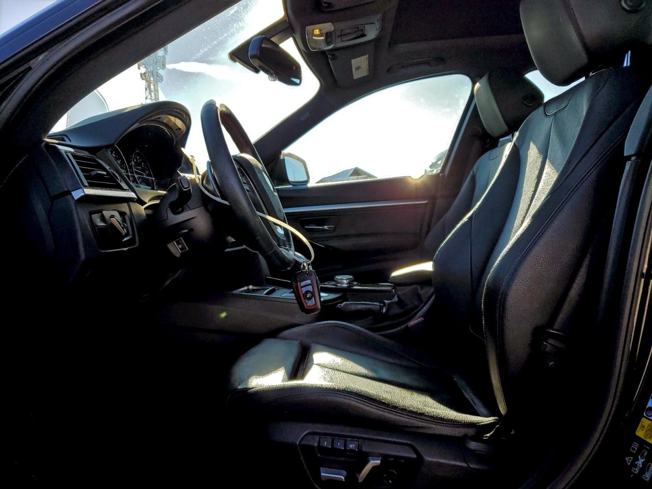 2016 BMW 328 XIGT SULEV photo 7