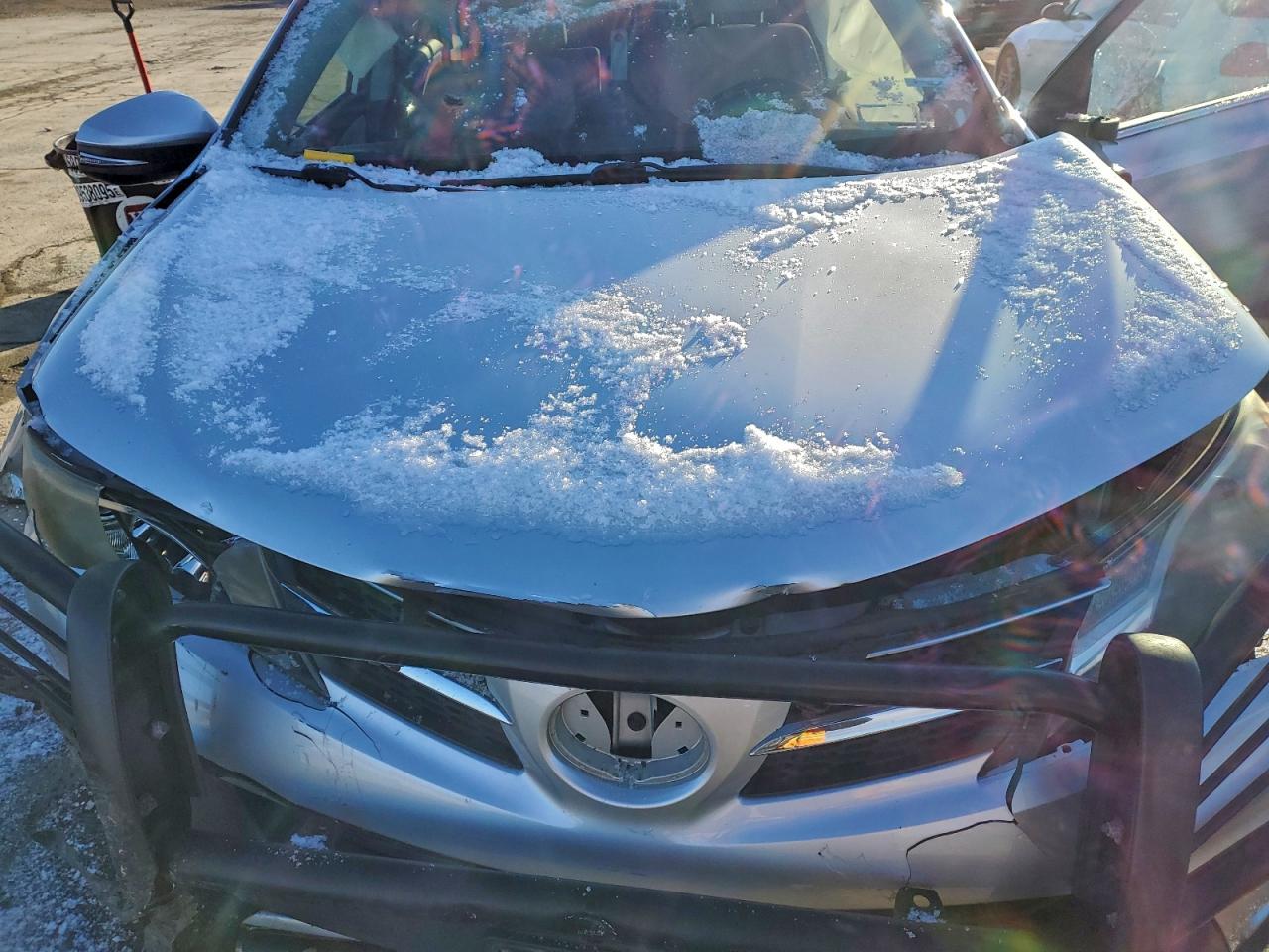 2014 TOYOTA RAV4 XLE photo 12