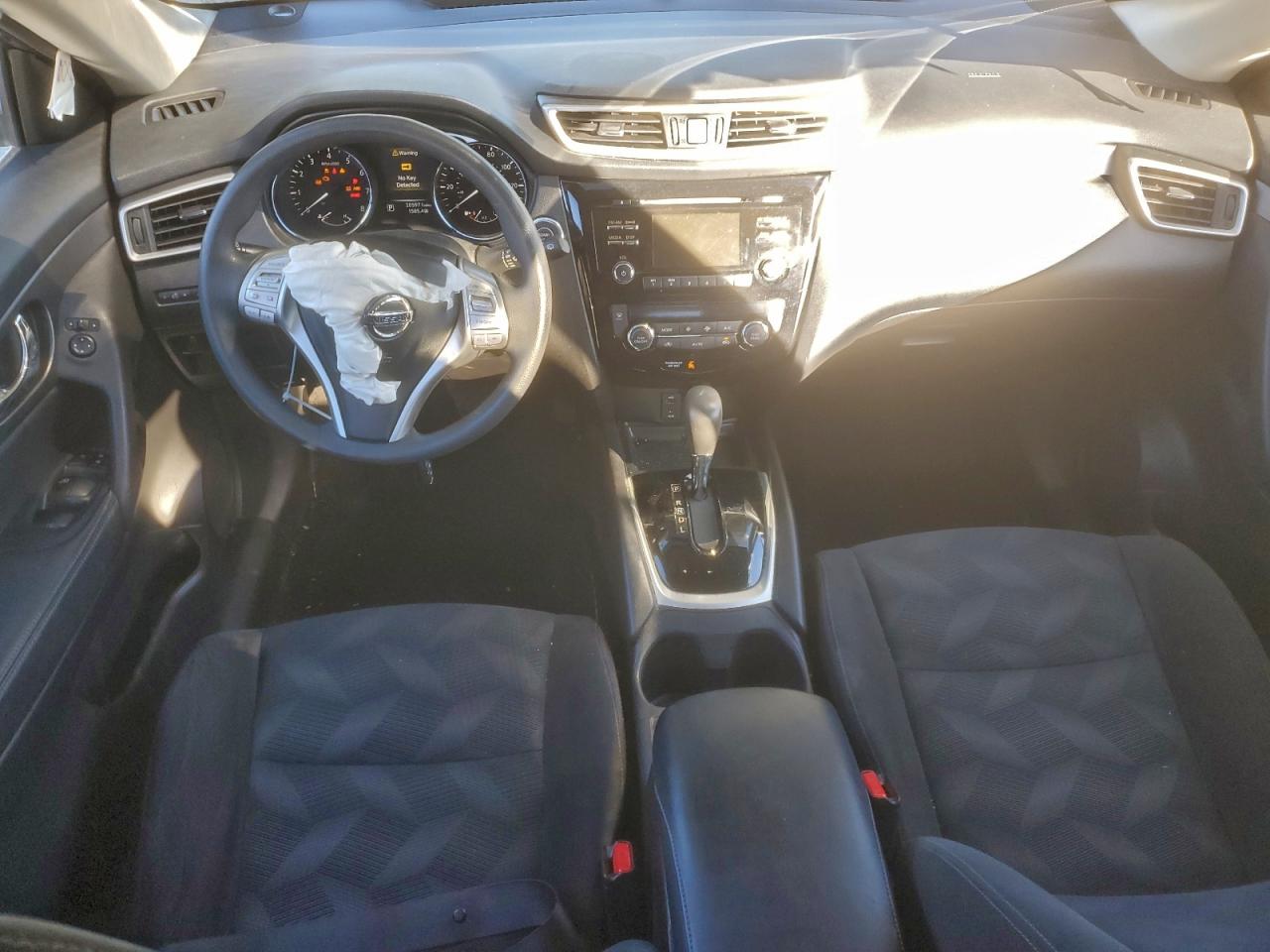 2014 NISSAN ROGUE S photo 8