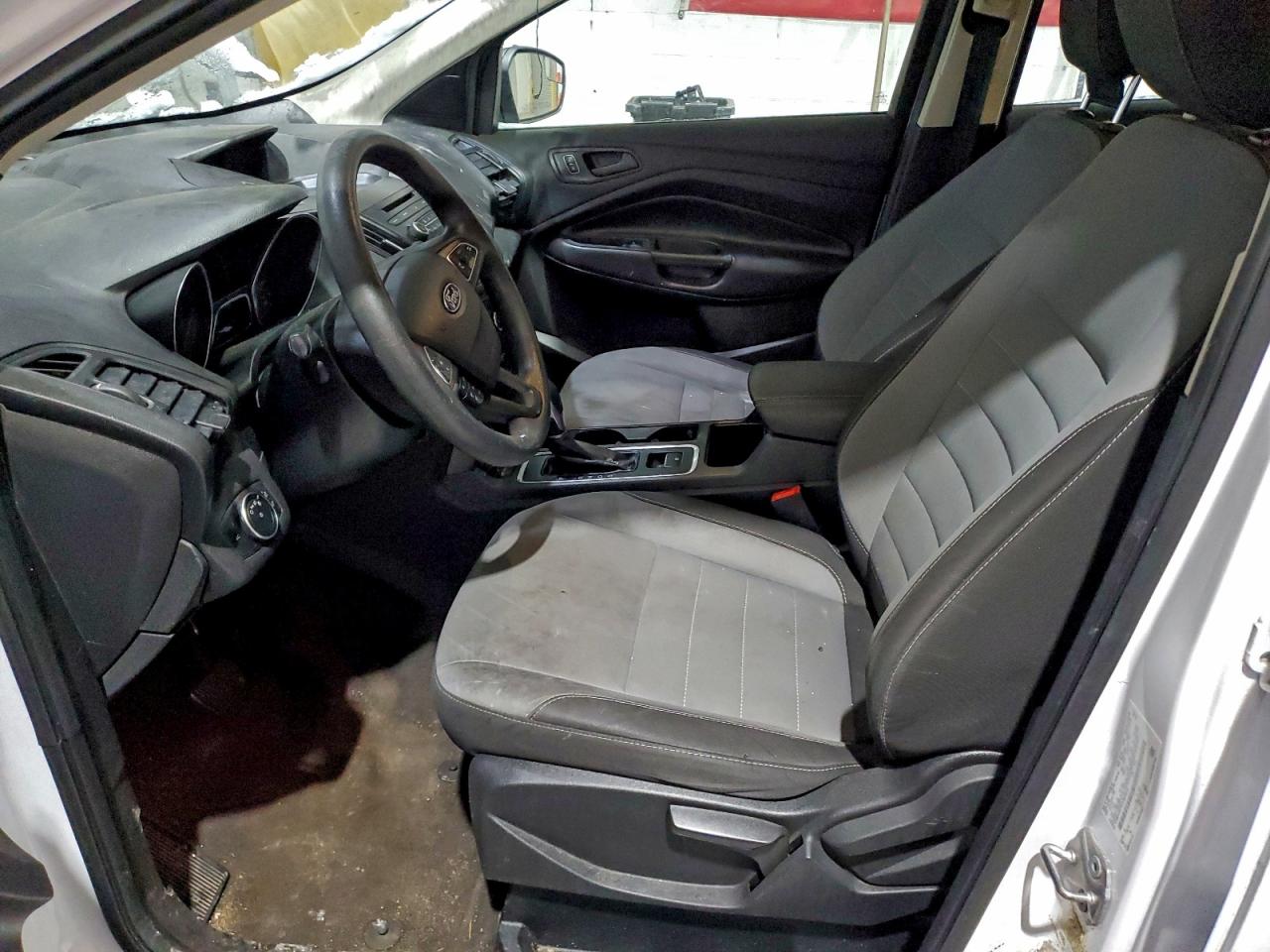 2018 FORD ESCAPE S photo 13