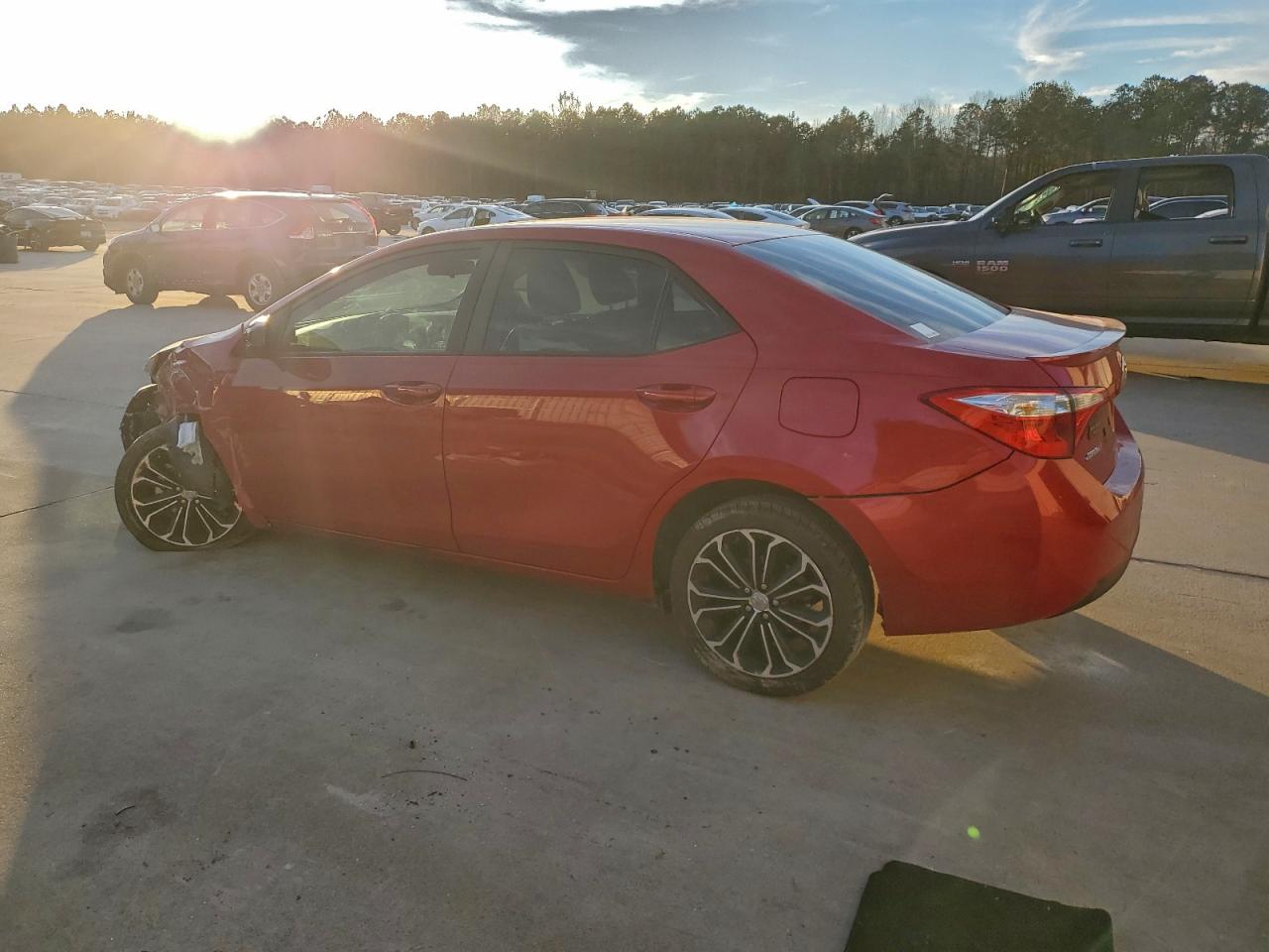 2015 TOYOTA COROLLA L photo 2