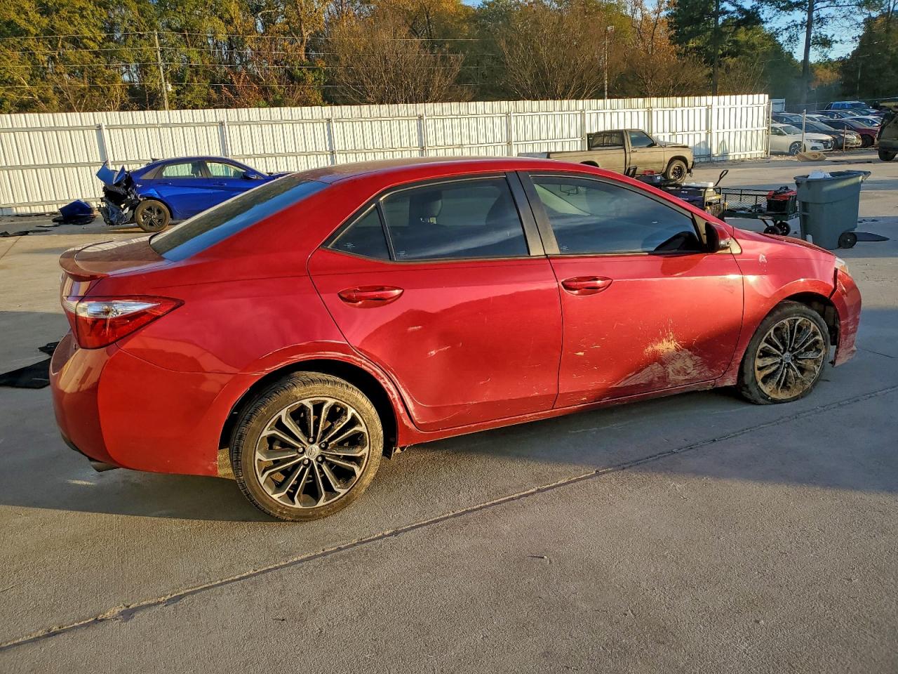 2015 TOYOTA COROLLA L photo 3