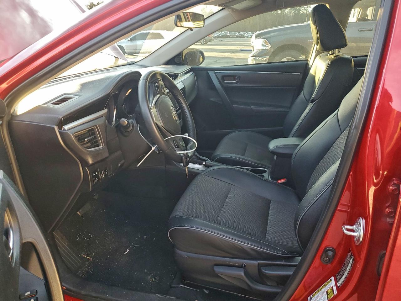 2015 TOYOTA COROLLA L photo 7
