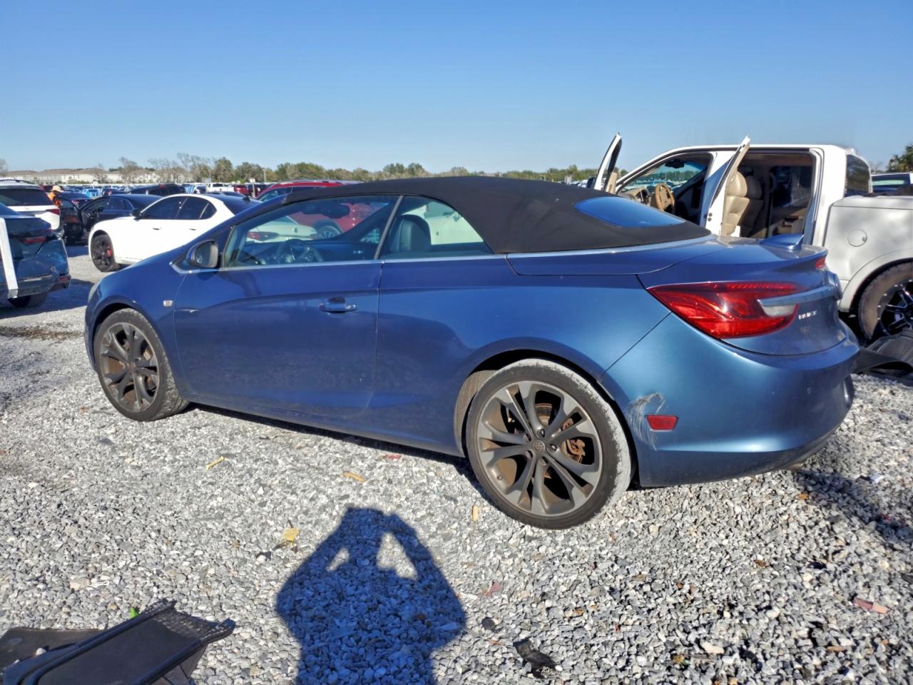 2016 BUICK CASCADA PREMIUM photo 2