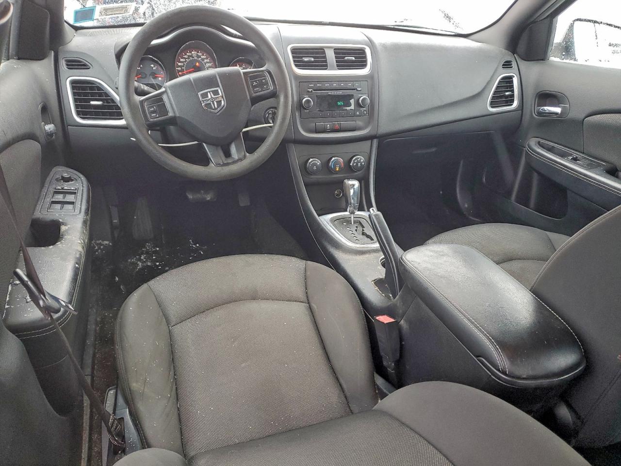 2014 DODGE AVENGER SE photo 15