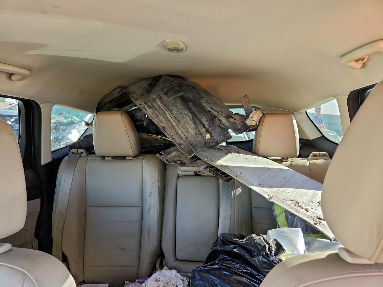 2013 FORD ESCAPE SEL photo 10