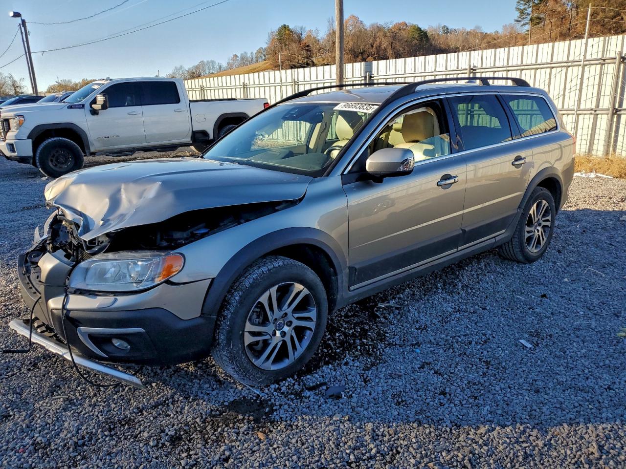2015 VOLVO XC70
