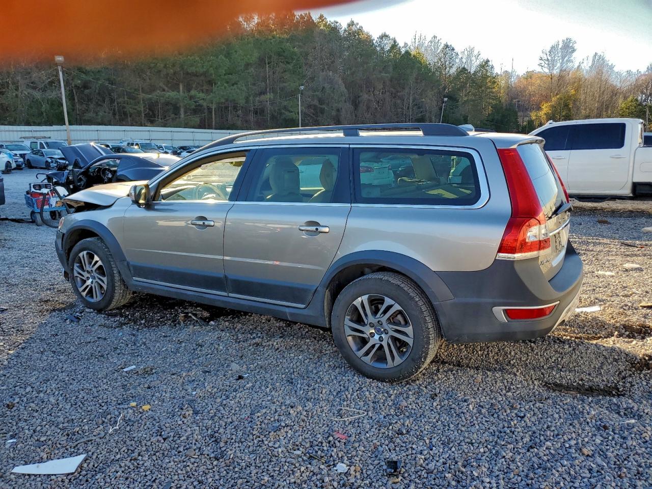2015 VOLVO XC70 T5 PLATINUM photo 4