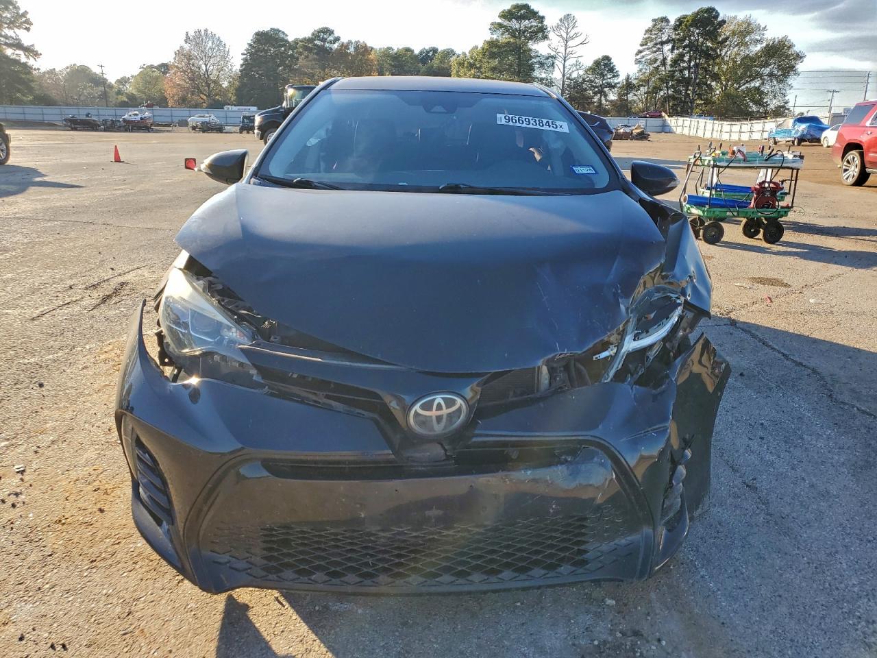 2018 TOYOTA COROLLA L photo 5