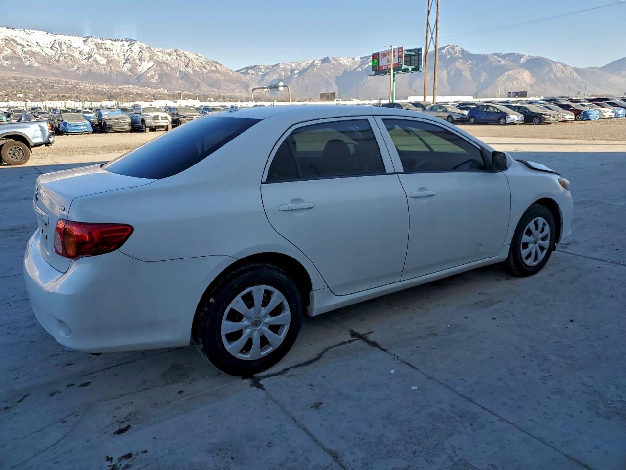2010 TOYOTA COROLLA BASE photo 5