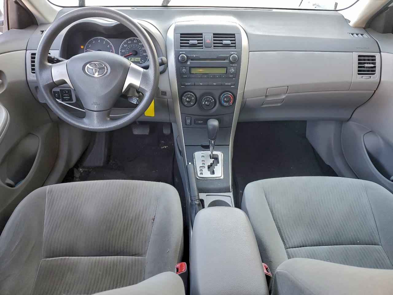 2010 TOYOTA COROLLA BASE photo 15