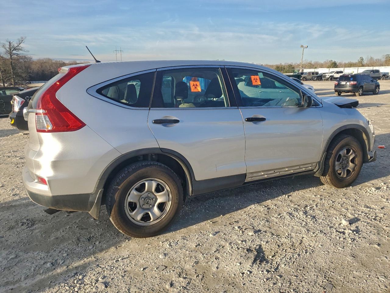 2015 HONDA CR-V LX photo 7