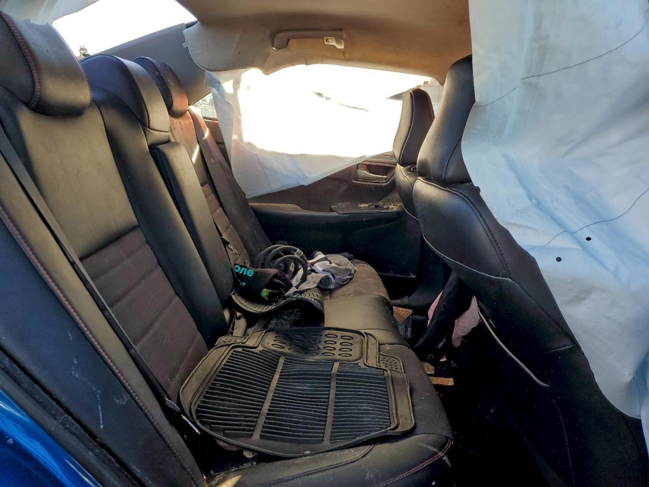 2017 TOYOTA CAMRY photo 10
