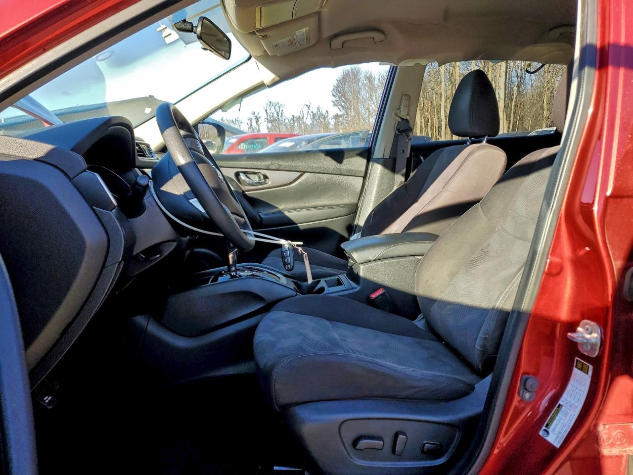 2016 NISSAN ROGUE S photo 7
