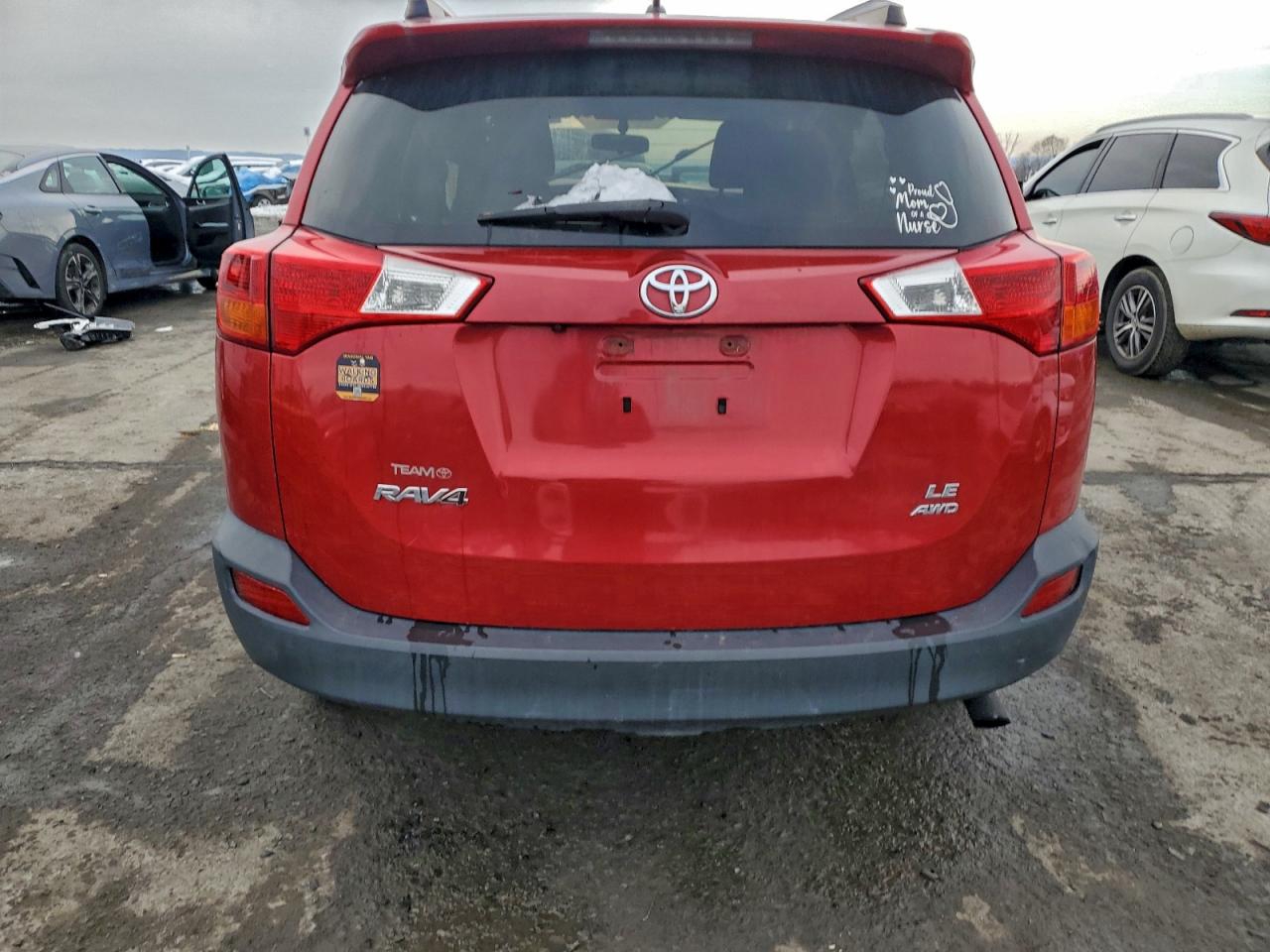 2014 TOYOTA RAV4 LE photo 6
