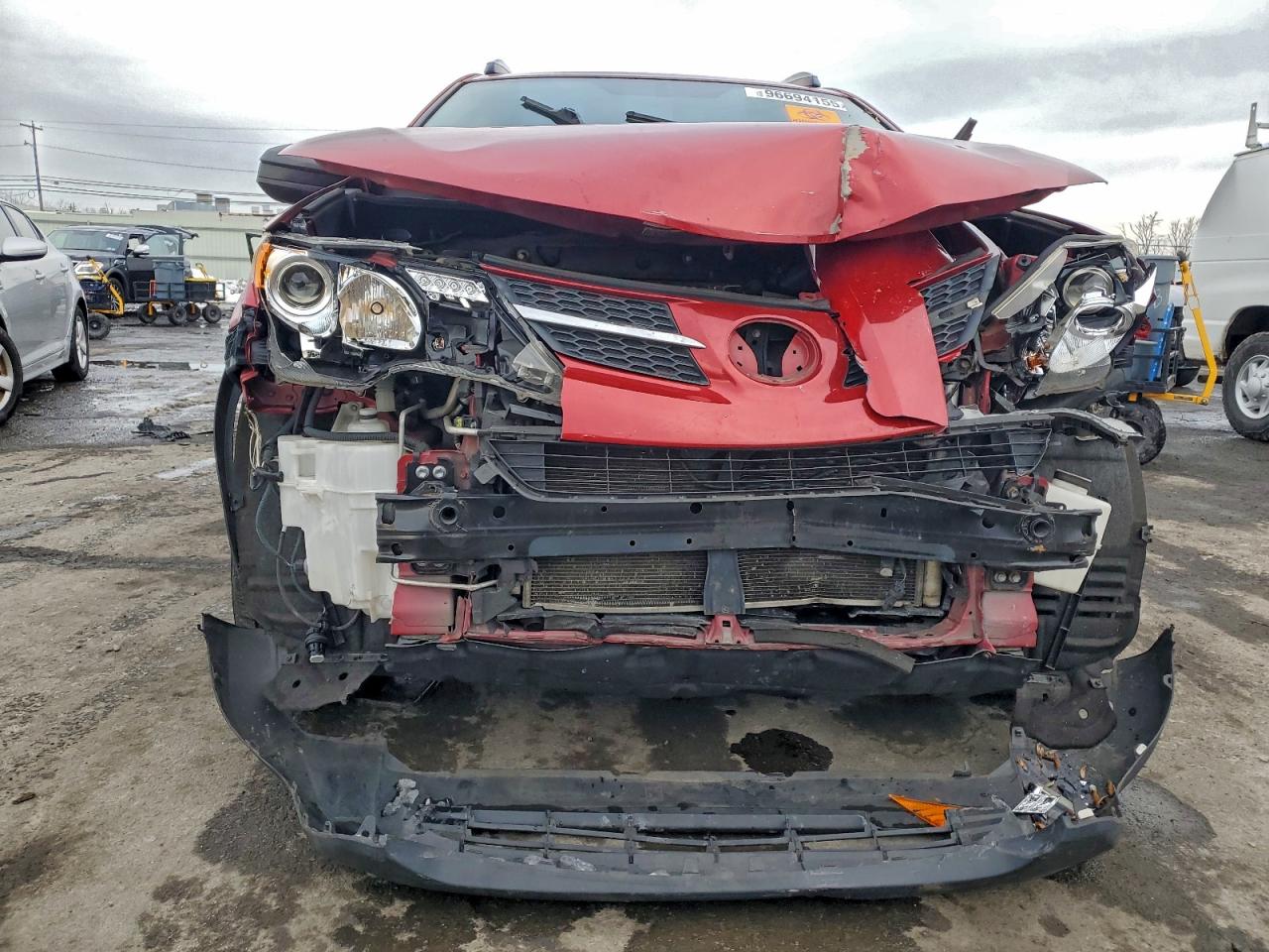 2014 TOYOTA RAV4 LE photo 5