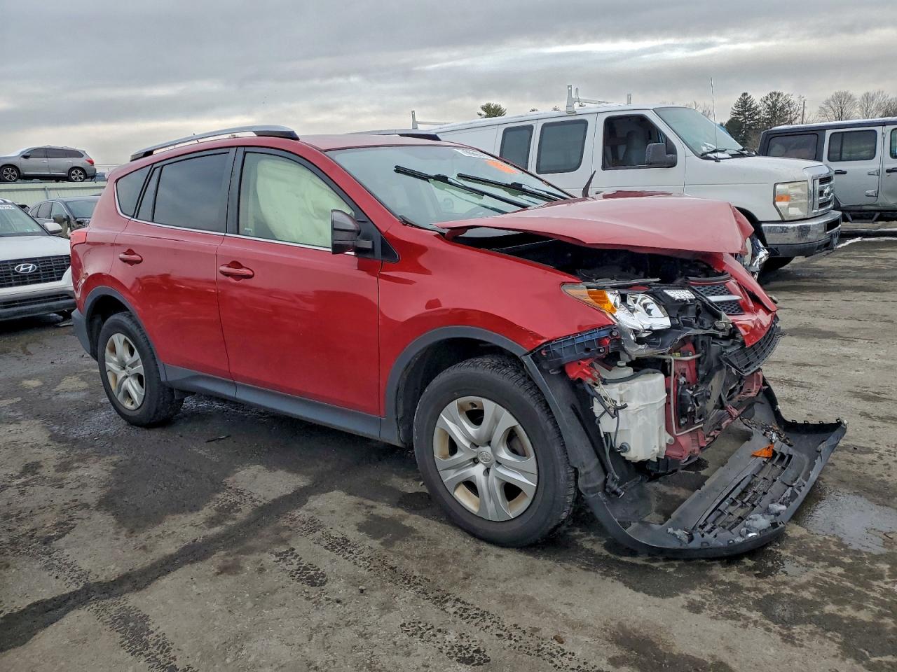 2014 TOYOTA RAV4 LE photo 4