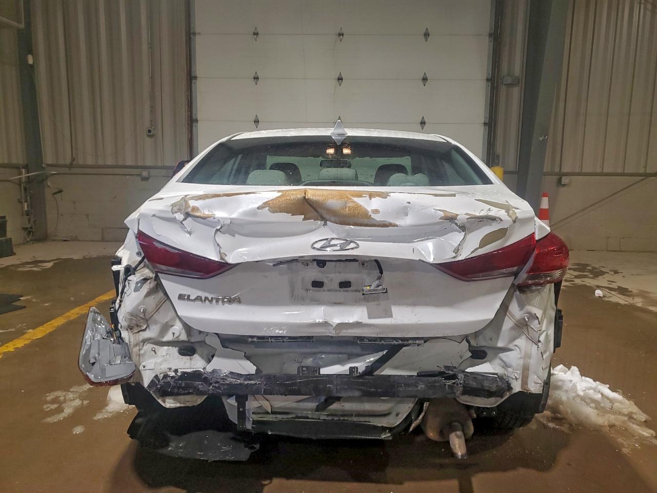 2017 HYUNDAI ELANTRA SE photo 6
