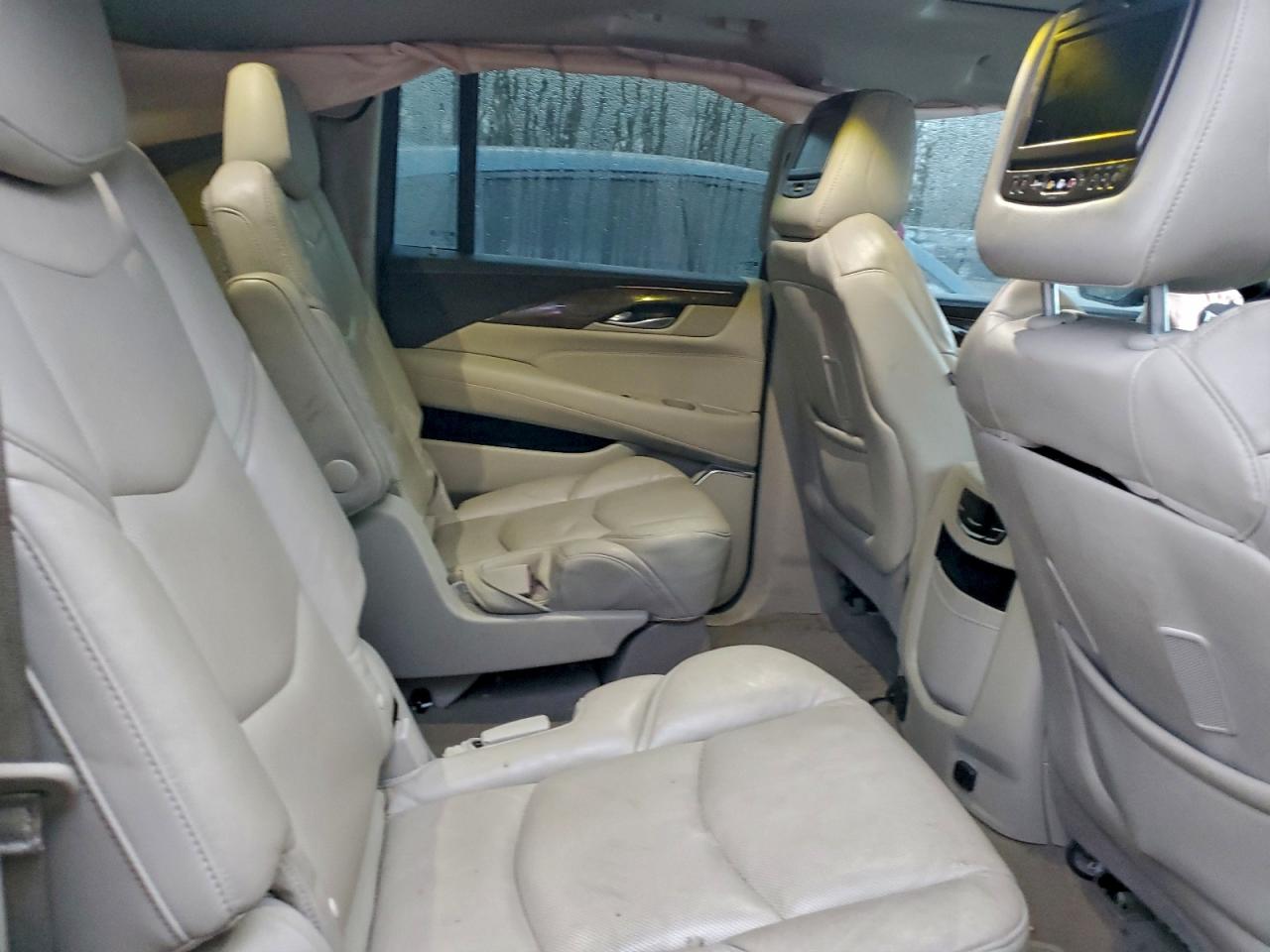 2019 CADILLAC ESCALADE ESV LUXURY photo 11