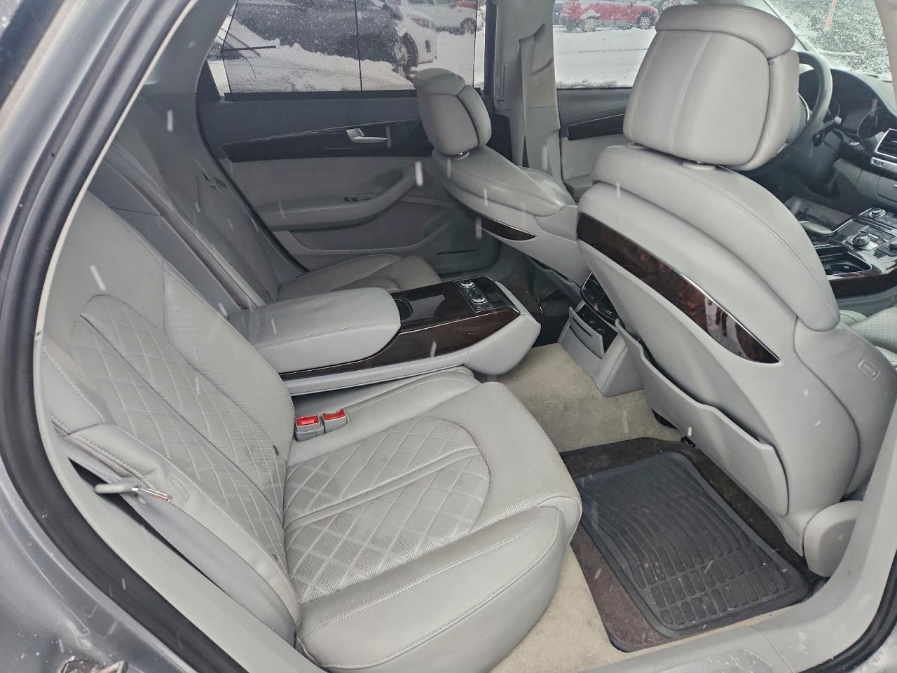 2013 AUDI A8 L QUATTRO photo 10