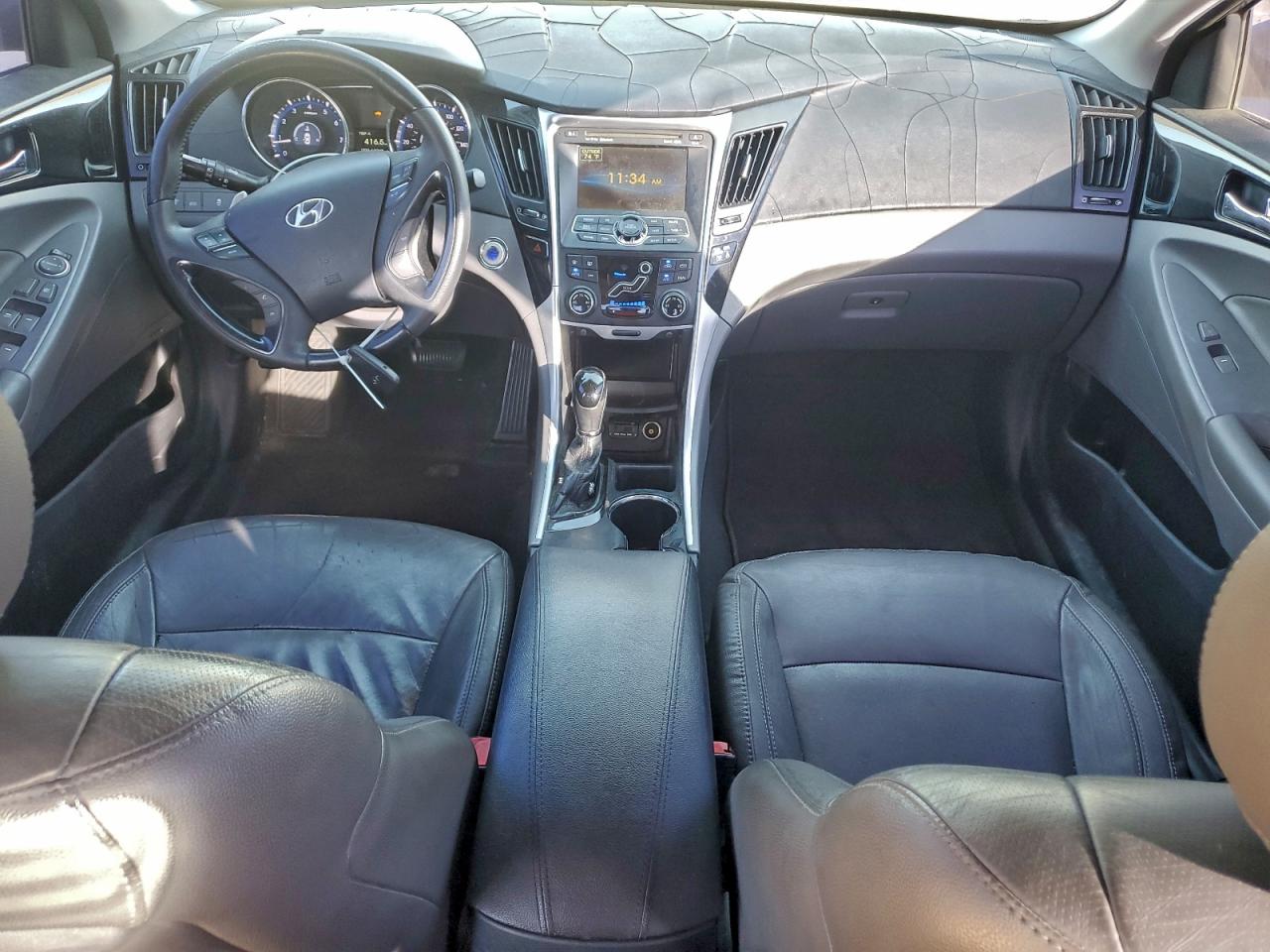 2011 HYUNDAI SONATA SE photo 8
