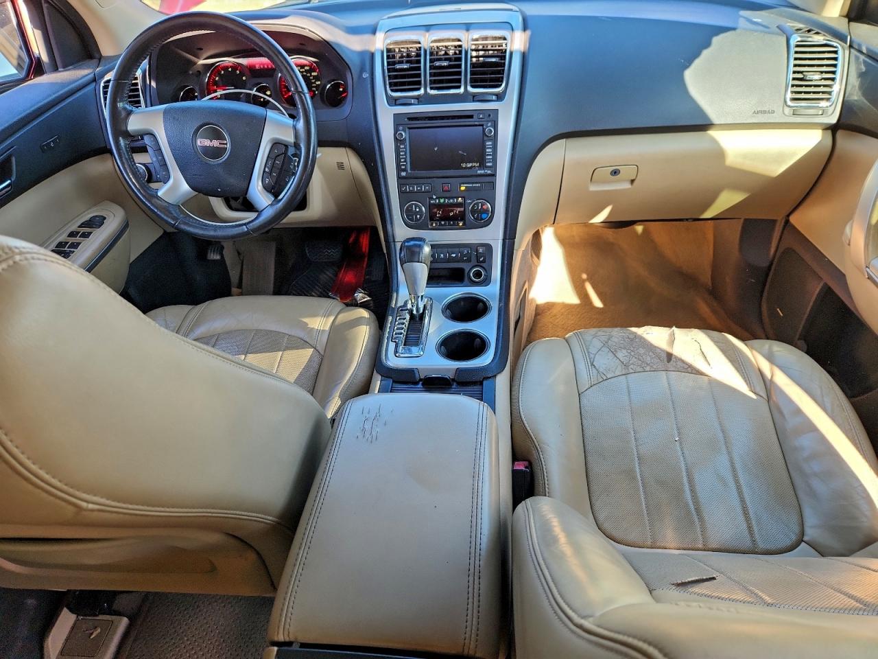 2010 GMC ACADIA SLT-2 photo 15