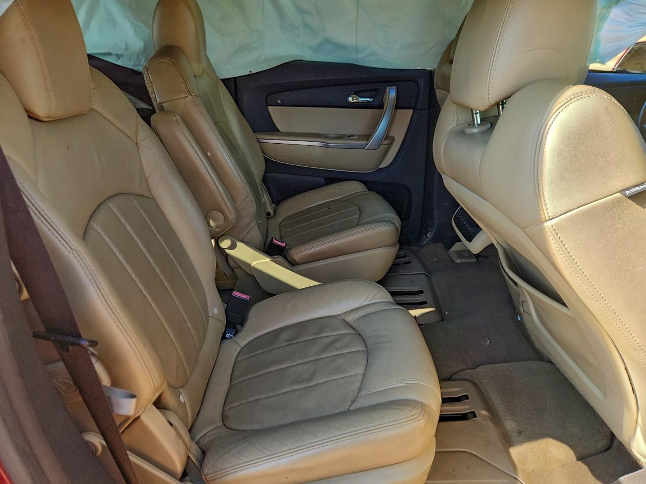 2010 GMC ACADIA SLT-2 photo 21