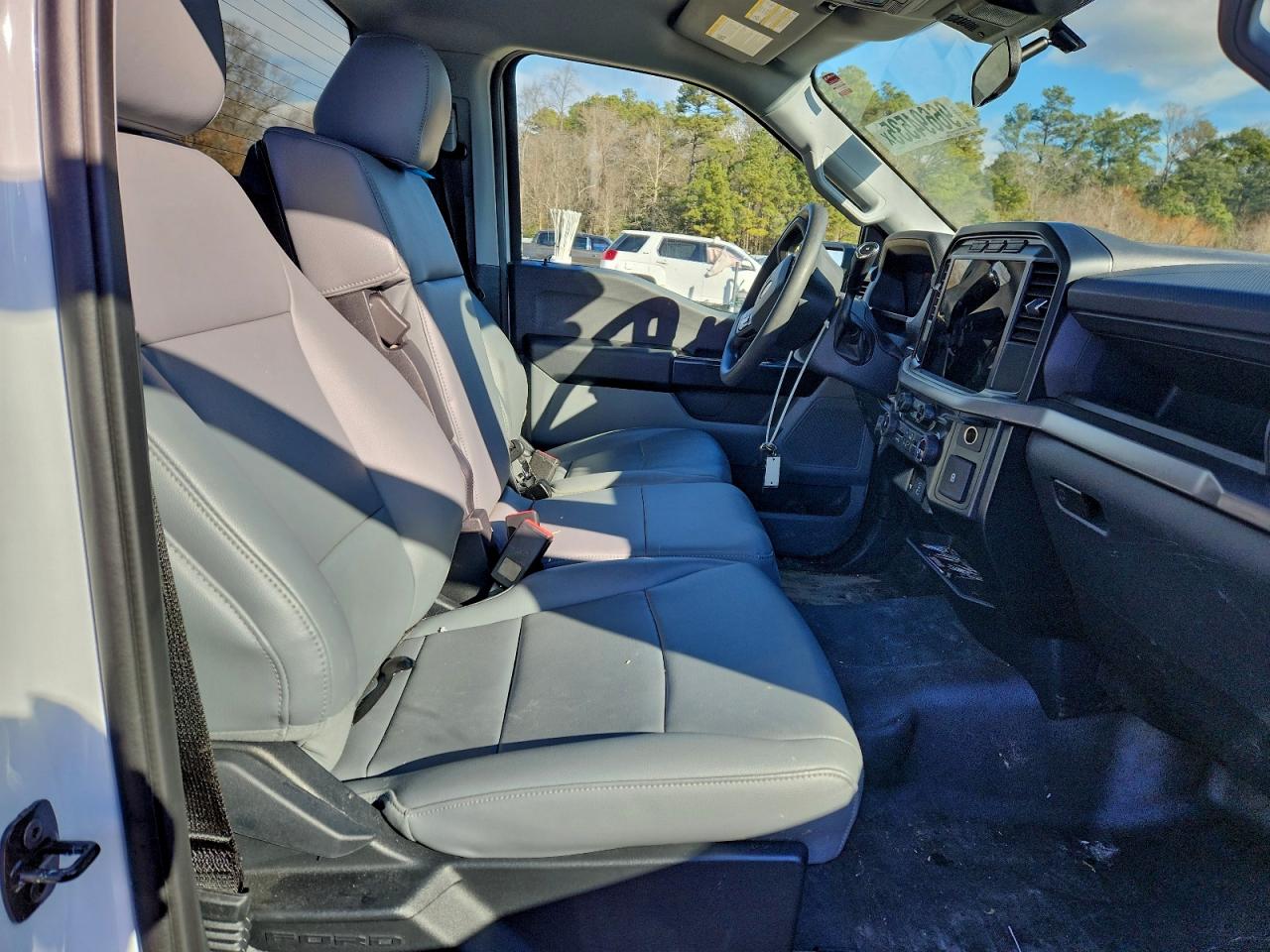 2024 FORD F150 XL photo 10
