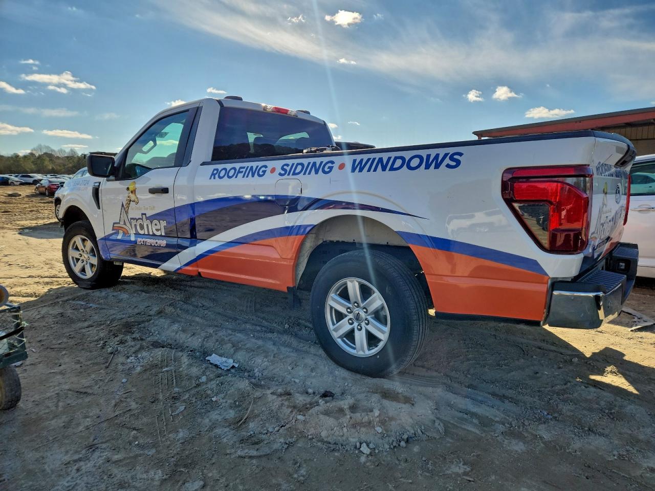 2024 FORD F150 XL photo 2