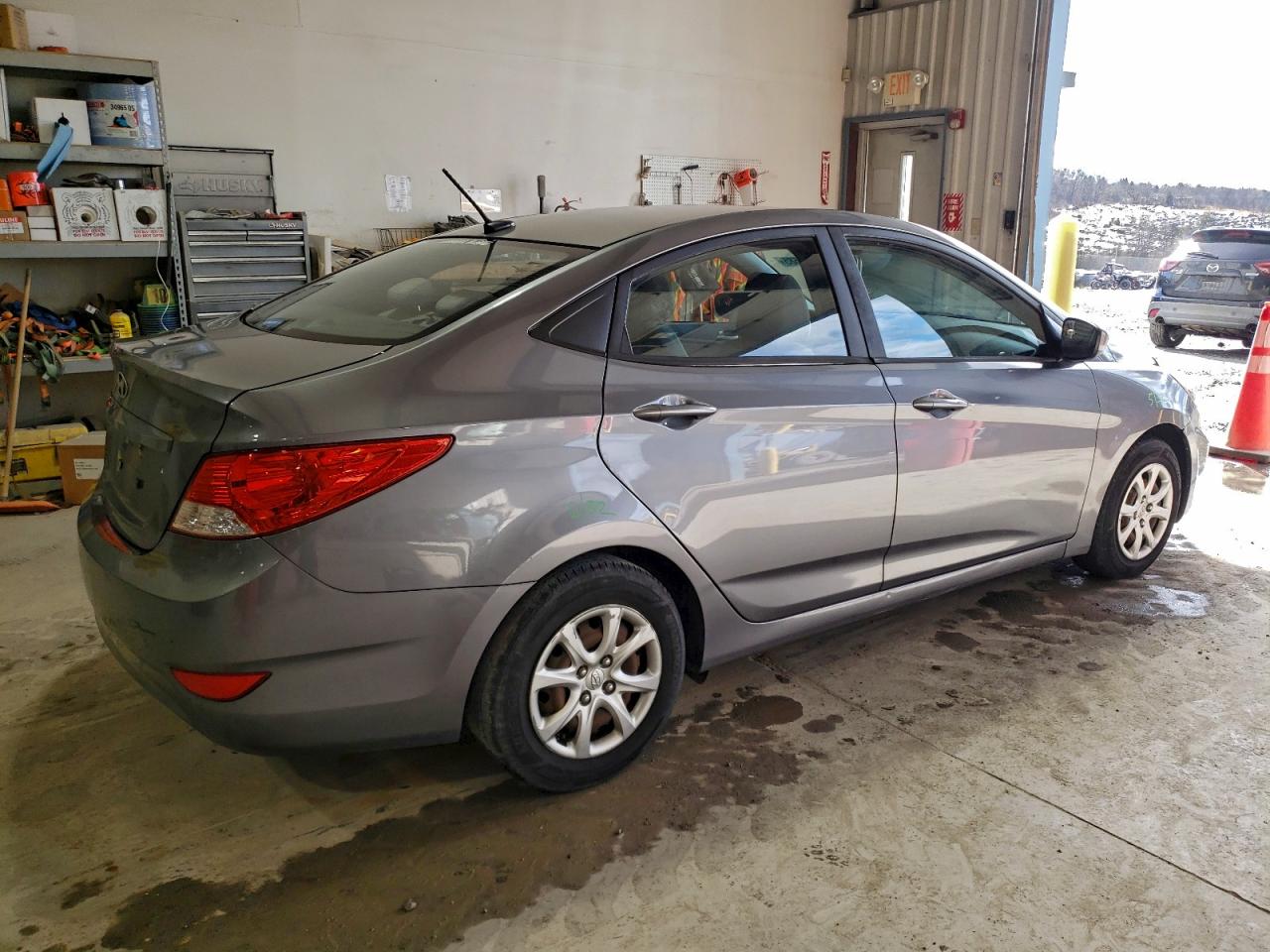 2014 HYUNDAI ACCENT GLS photo 3