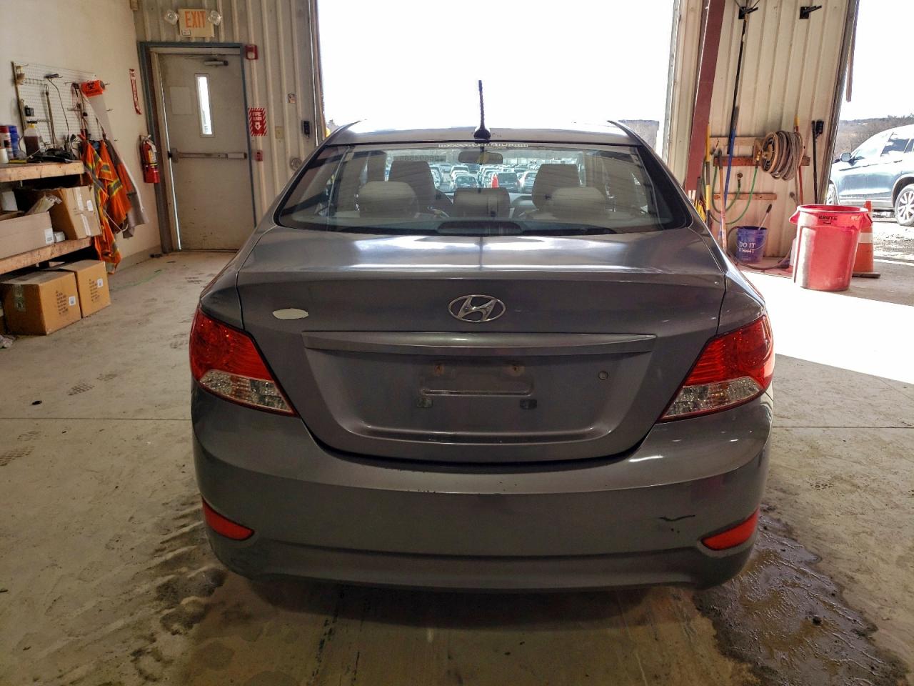 2014 HYUNDAI ACCENT GLS photo 6