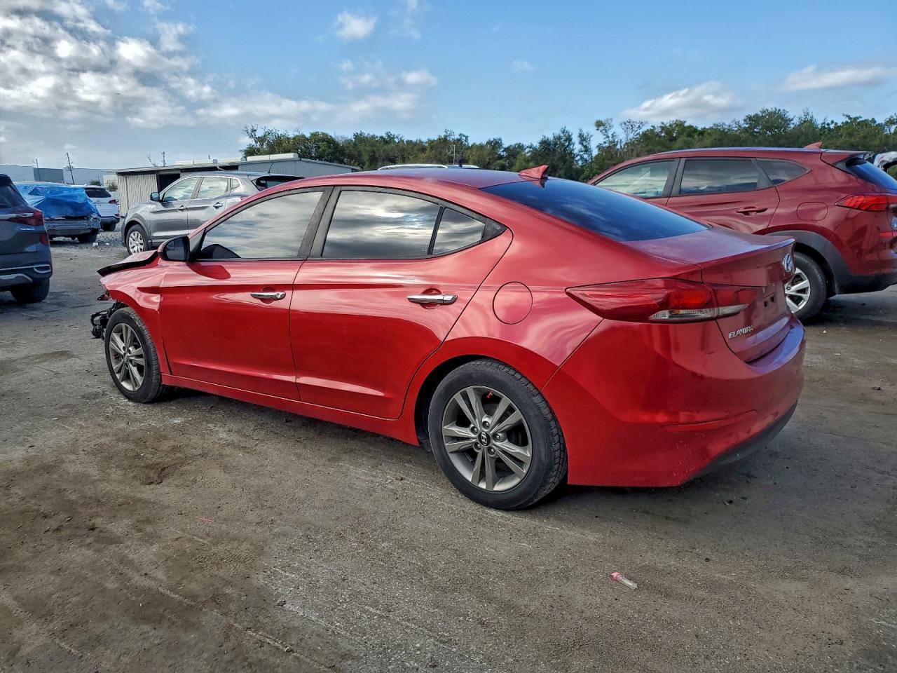 2017 HYUNDAI ELANTRA SE photo 2
