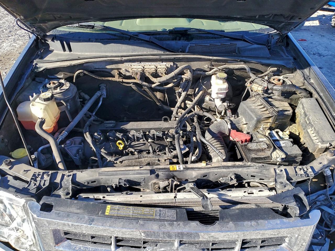 2012 FORD ESCAPE XLT photo 12