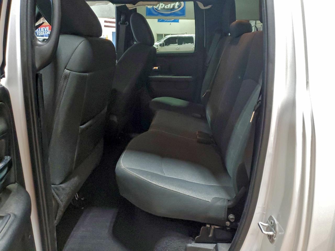 2022 RAM 1500 CLASSIC SLT photo 11