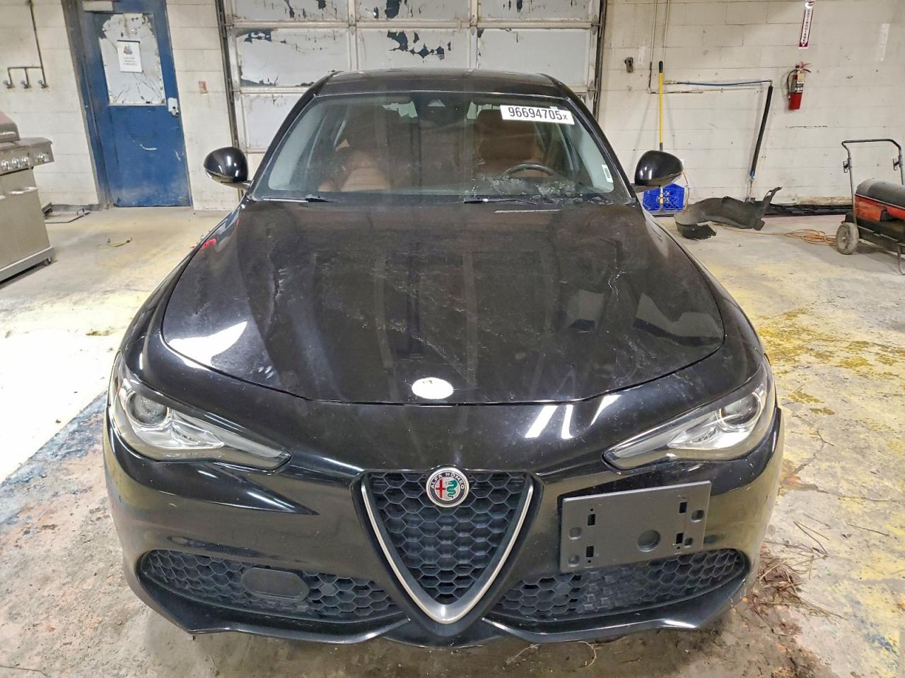 2019 ALFA ROMEO GIULIA TI photo 5
