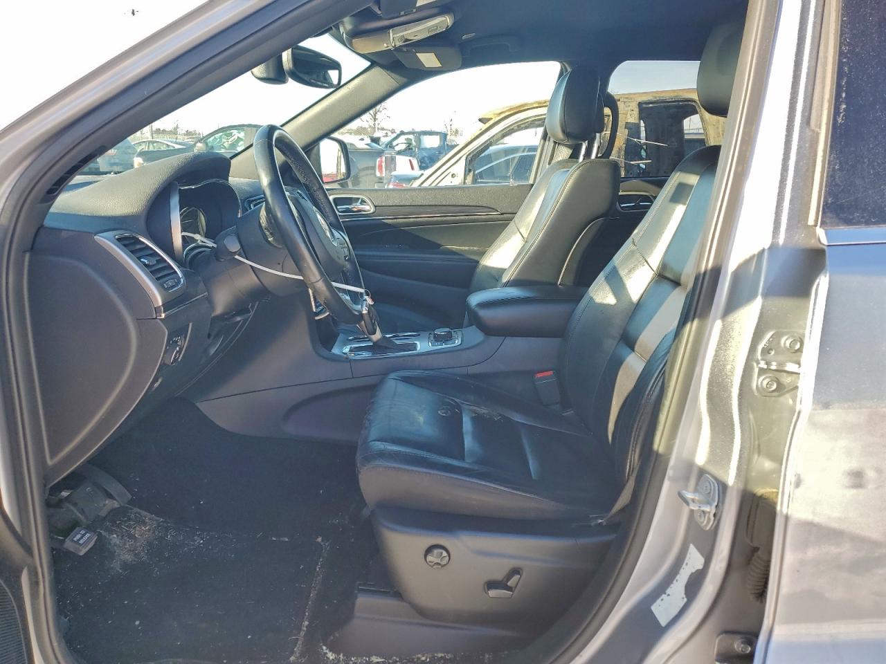 2019 JEEP GRAND CHEROKEE LIMITED photo 7