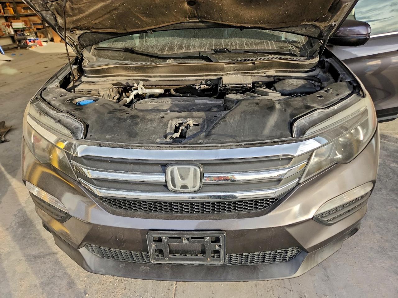 2016 HONDA PILOT EXL photo 12