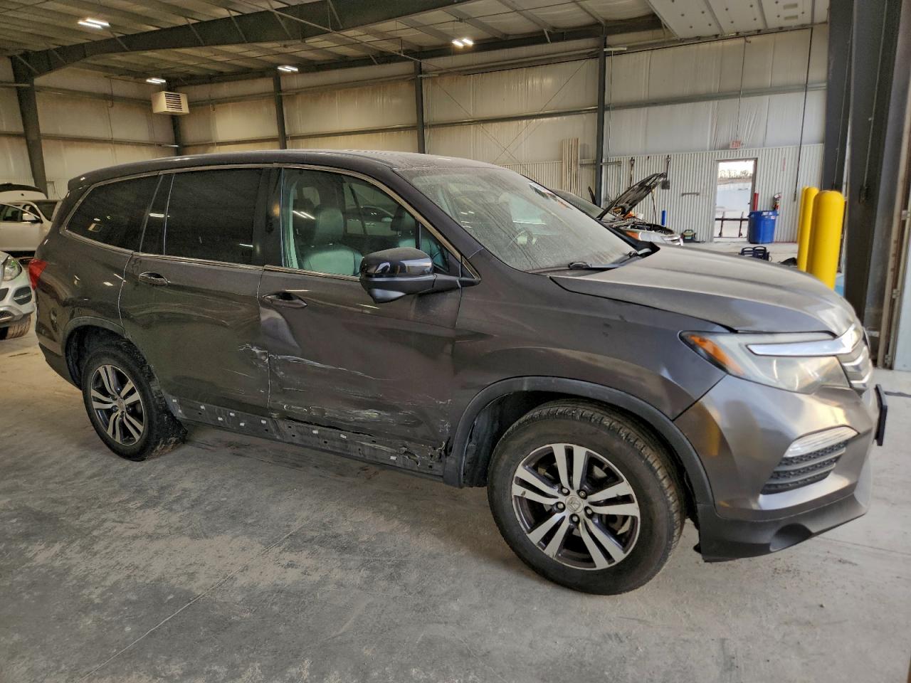 2016 HONDA PILOT EXL photo 4